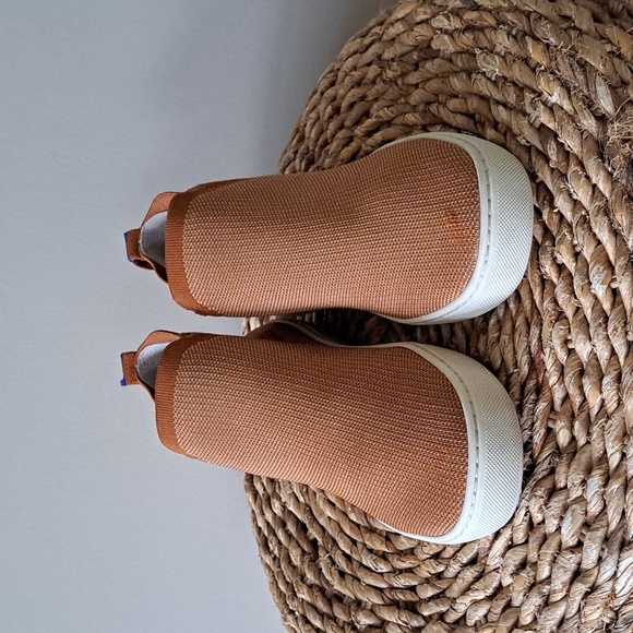 ROTHY'S Womens Chelsea Fawn Orange Knit Mid Slip-On Sock Sneakers Cream Soles 7 - Picture 3 of 9